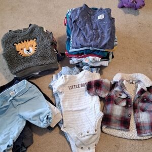 Huge lot of 3-6 month baby boy clothes
